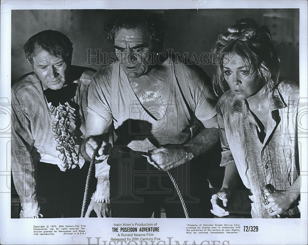 1972 Press Photo &quot;The Poseidon Adventure&quot; Ernest Birgnine,Shelly Winters- Historic Images