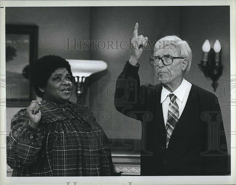 1983 Press Photo &quot;Gimme A Break&quot; Nell Carter,John Hoyt- Historic Images