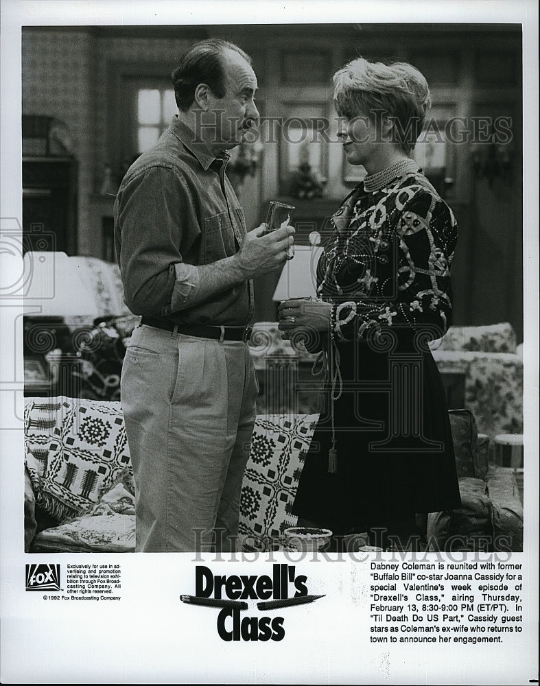 1992 Press Photo Dabney Coleman &amp; Joanna Cassidy in TV series &quot;Drexell&#39;s Class&quot;- Historic Images