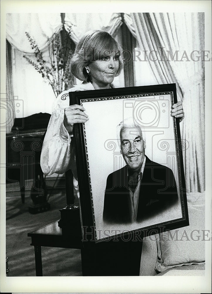 1986 Press Photo Kim Novak American Actress Falcon Crest Drama TV Show Series- Historic Images