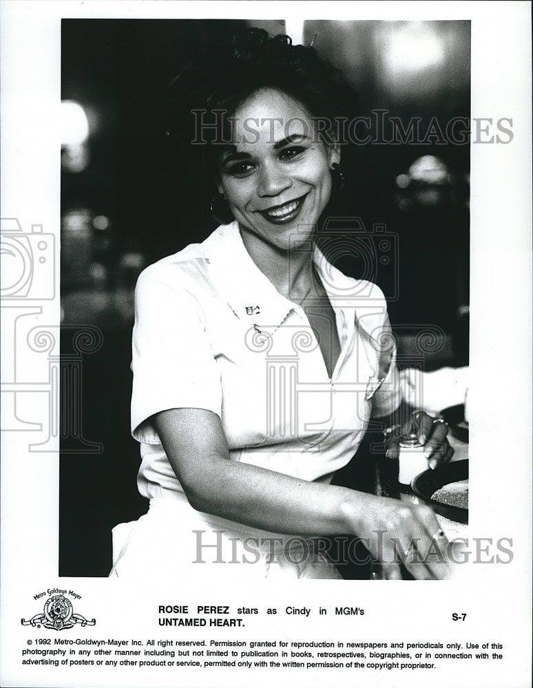 1992 Press Photo Actress Rosie Perez in &quot;Untamed Heart&quot;- Historic Images