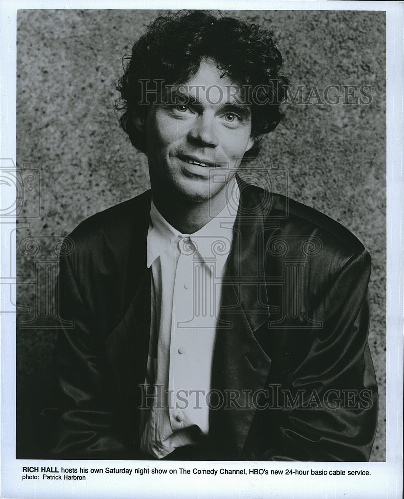 Press Photo Rich Hall on "The Comedy Channel"- Historic Images