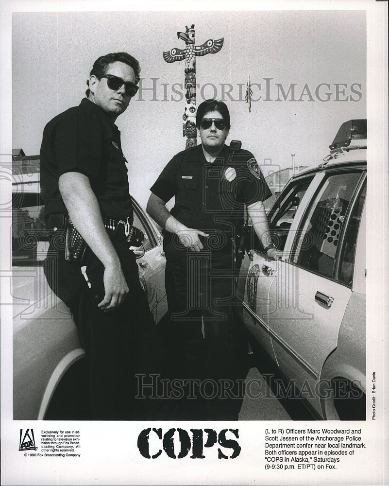 1990 Press Photo Officers Marc Woodward &amp; Scoot Jessen on episodes of &quot;Cops&quot; - Historic Images