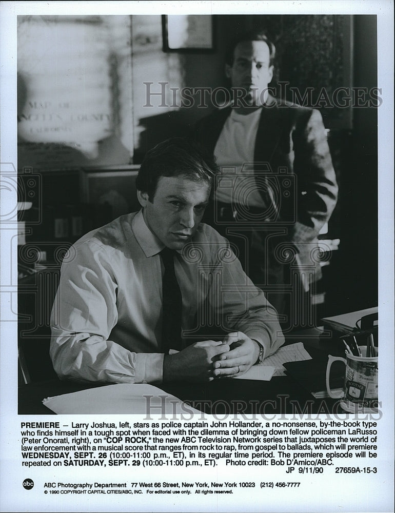 1990 Press Photo Actors Larry Joshua &amp; Peter Onorati on &quot;Cop Rock&quot;- Historic Images