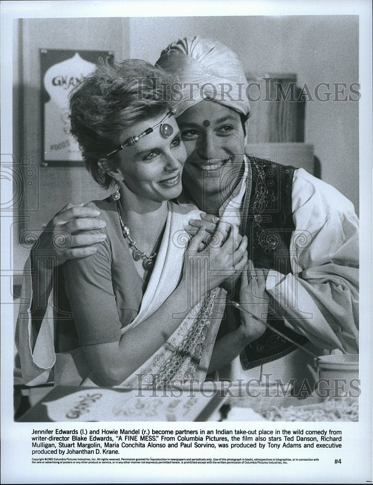 1985 Press Photo Jennifer Edwards, Howie Mandel &quot;A Fine Mess&quot;- Historic Images