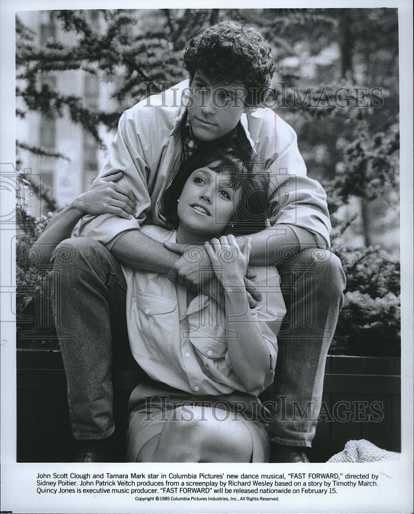 1985 Press Photo John Scott Clough & Tamara star in "Fast Forward'- Historic Images