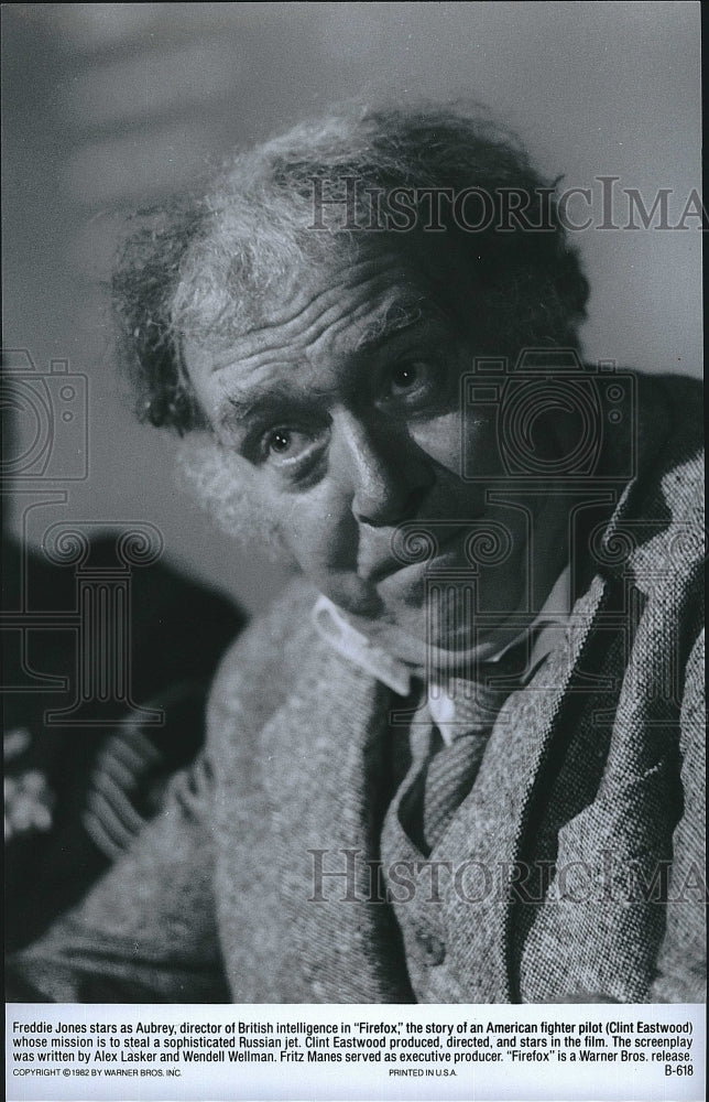 1982 Press Photo Freddie Jones American Actor Firefox Action Movie Film- Historic Images
