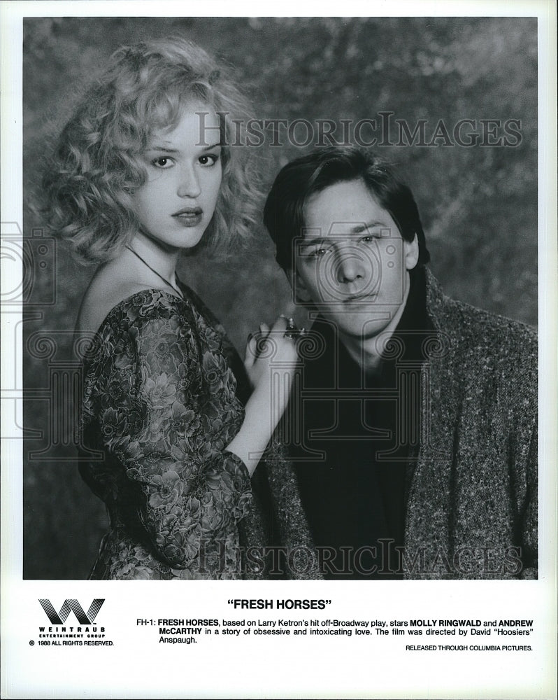 1988 Press Photo Molly Ringwald &amp; Andrew McCarthy Star In &quot;Fresh Horses&quot;- Historic Images