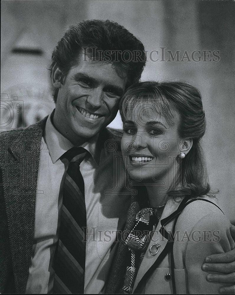 1987 Press Photo Jeff Conaway and Geneie Francis in &quot;Murder,She Wrote&quot;.- Historic Images