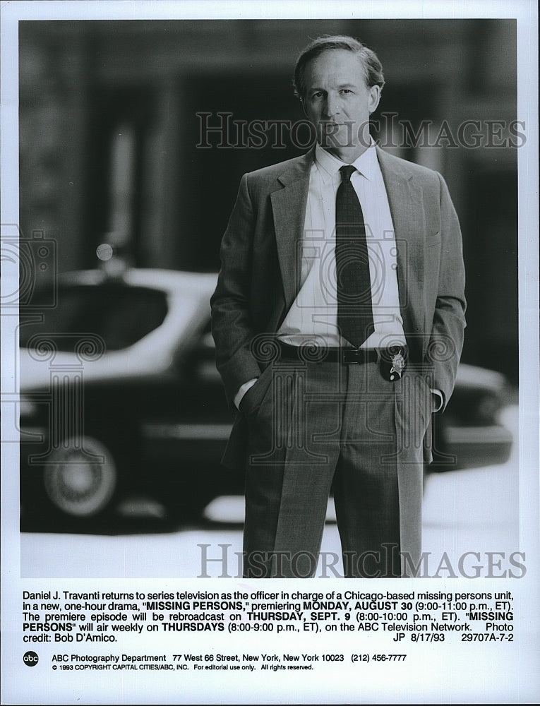 1993 Press Photo Daniel J. Travanti in &quot;Missing Persons&quot;- Historic Images