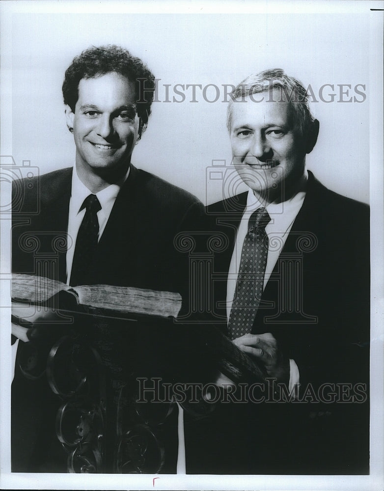 1988 Press Photo Richard Hutton Creator &quot;The Mind&quot; George Page Reporter- Historic Images