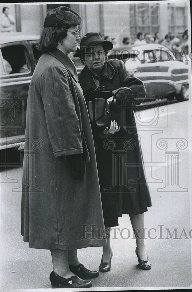 1978 Press Photo Extras On Set Of The Brink&#39;s Job Movie, Boston Police Buukdubg- Historic Images