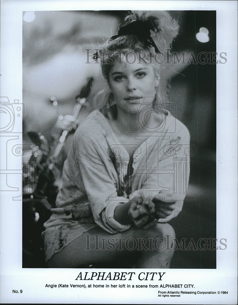 1984 Press Photo &quot;Alphabet City&quot; starring Kate Vernon- Historic Images