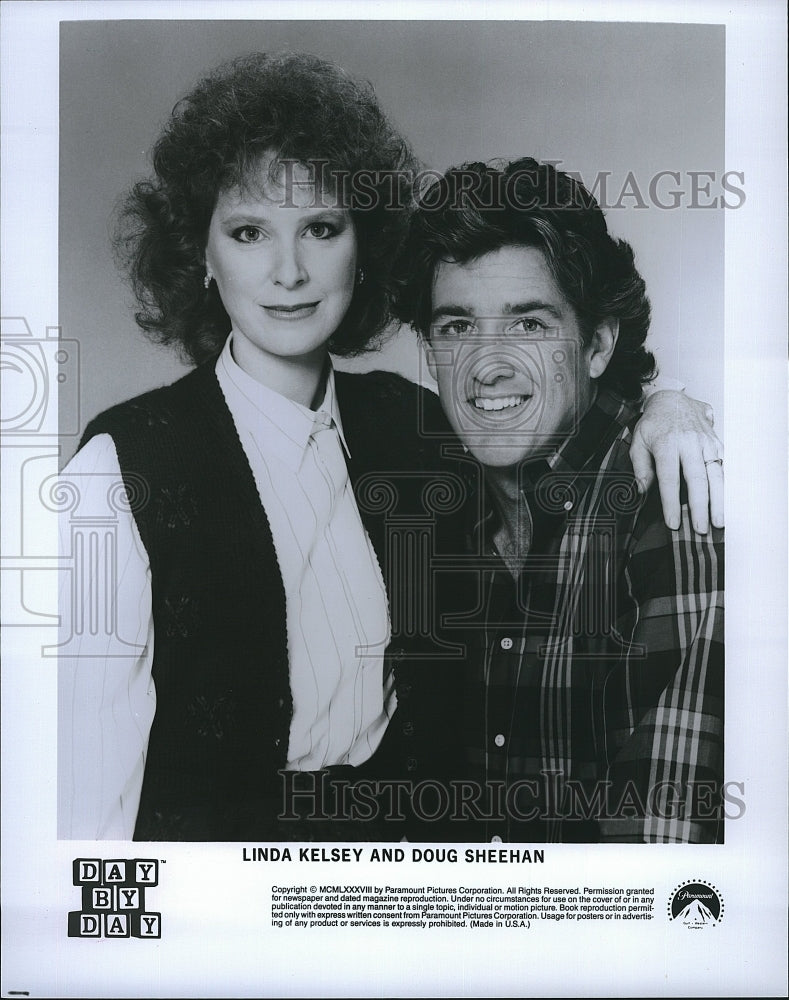 1983 Press Photo &quot;Day By Day&quot; starring Linda Kelsey, Doug Sheehan- Historic Images