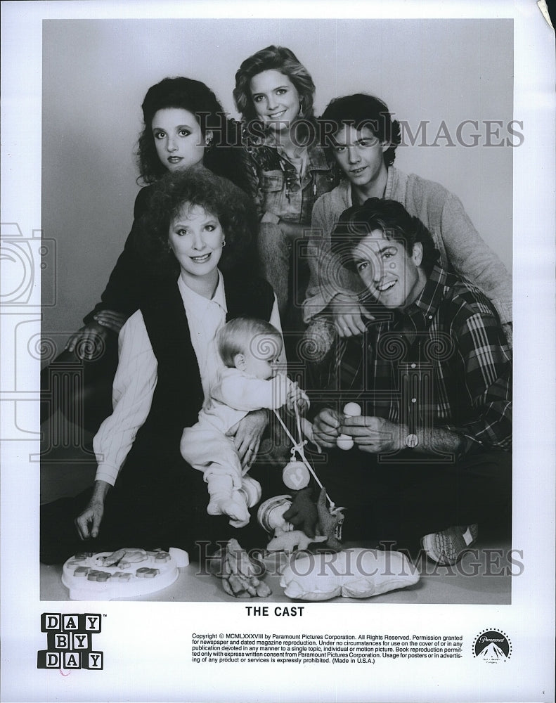 1988 Press Photo Actor Doug Sheehan, Linda Kelsey &amp; Castin &quot;Day by Day&quot;- Historic Images