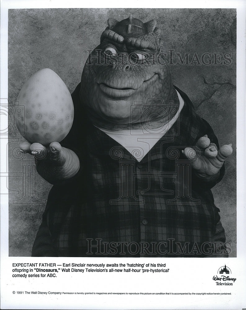 1991 Press Photo Earl Sinclair In Scene From Show &quot;Dinosaurs&quot; - Historic Images