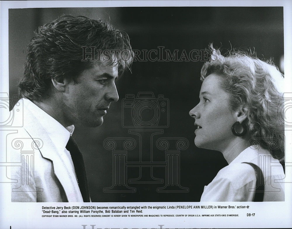 1989 Press Photo Actor Don Johnson &amp; Penelope Ann Miller In &quot;Dead Bang&quot;- Historic Images