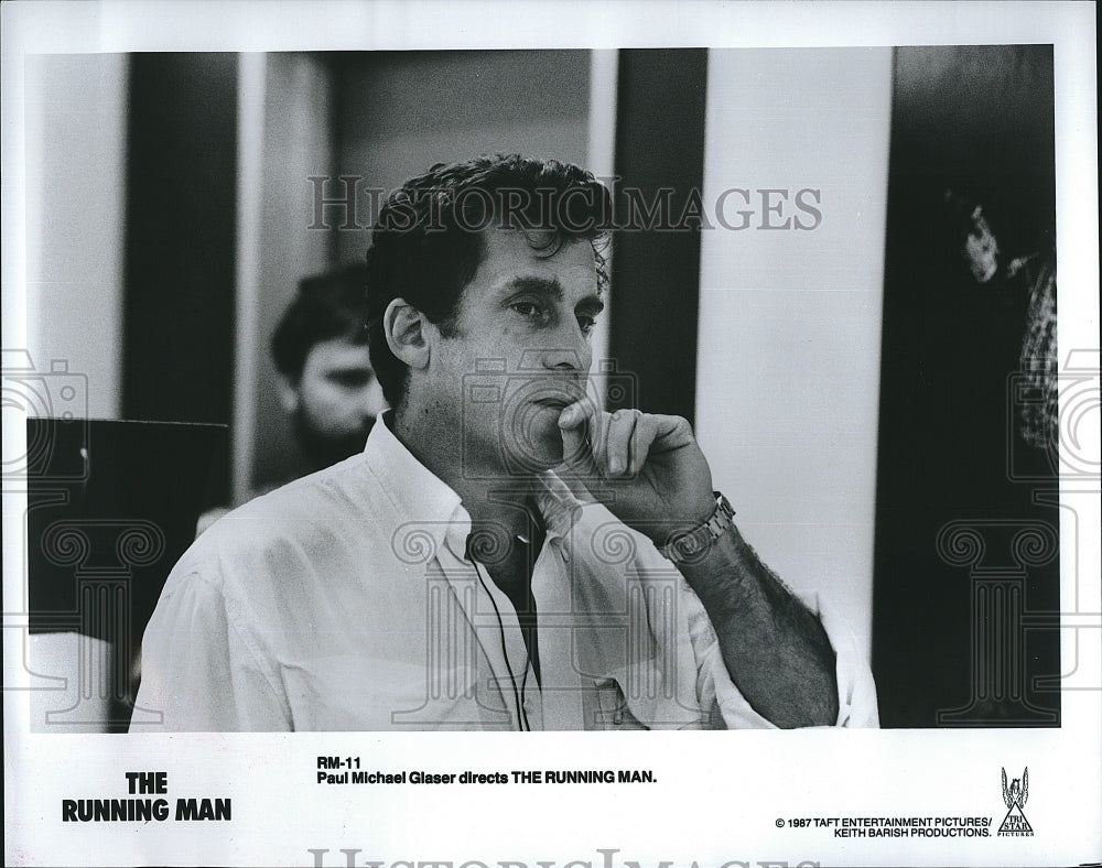 1987 Press Photo Director Paul Michael Glaser of &quot;The Running Man&quot;- Historic Images