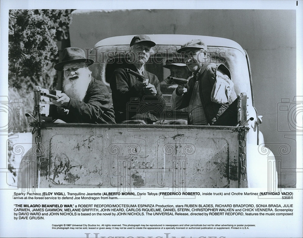 1987 Press Photo Eloy Vigil, Alberto Morin, Frederico Roberto, Natividad Vacio- Historic Images