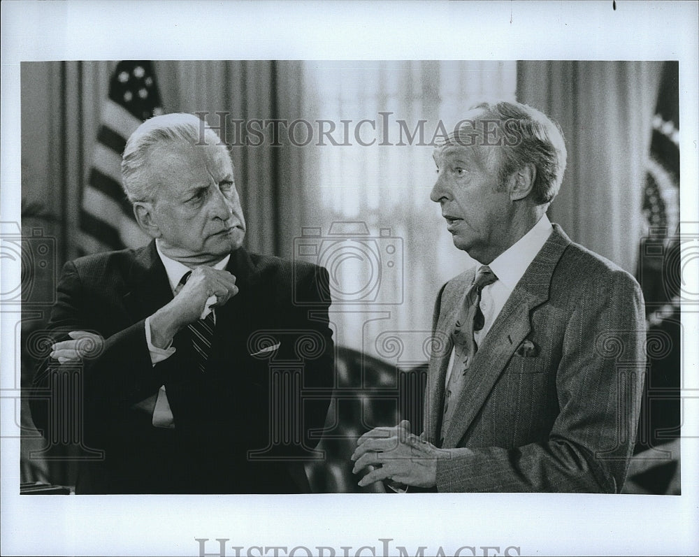 1987 Press Photo Actor George C. Scott &amp; Conrad Bain In &quot;Mr. President&quot;- Historic Images