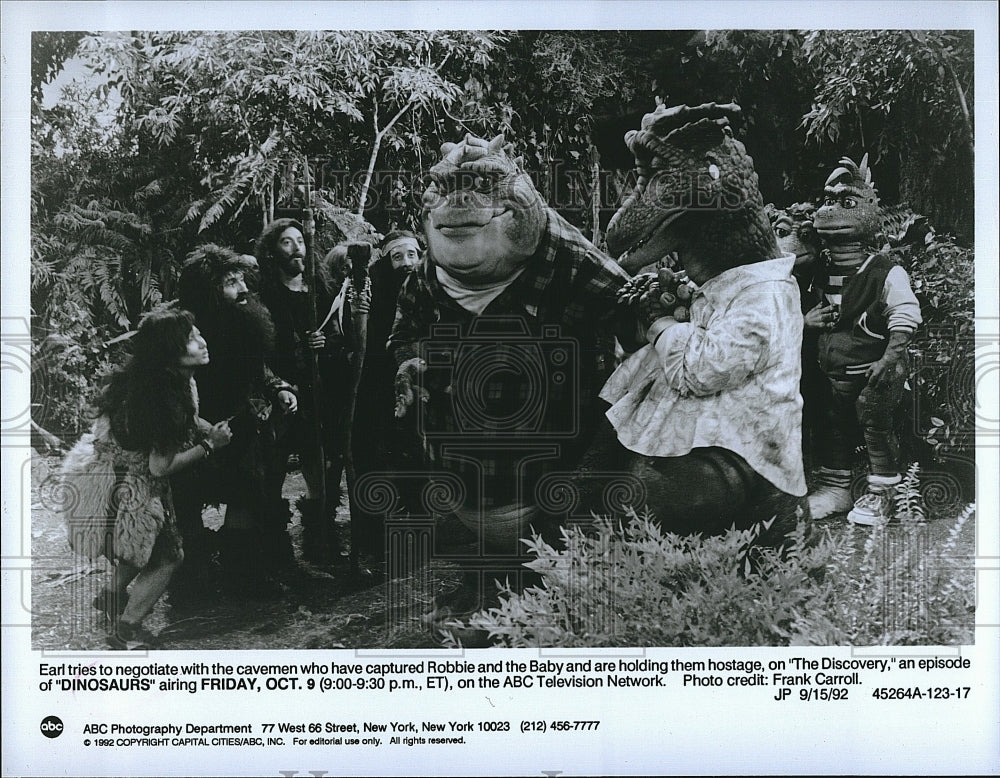 1992 Press Photo Earl Sinclair of ABC&#39;s &quot;Dinosaurs&quot;- Historic Images