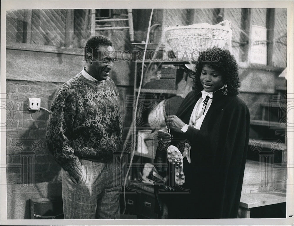 1988 Press Photo Bill Cosby, Malcolm-Jamal Warner of TV series &quot;The Cosby Show&quot;- Historic Images