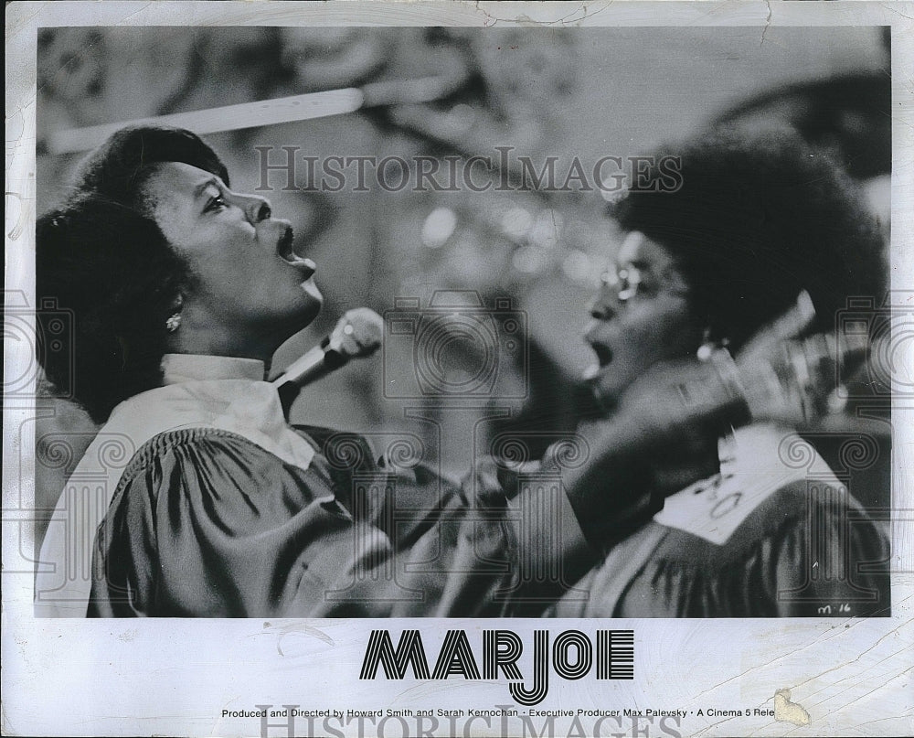 1972 Press Photo Gospel Singers Perform Film "Marjoe"- Historic Images