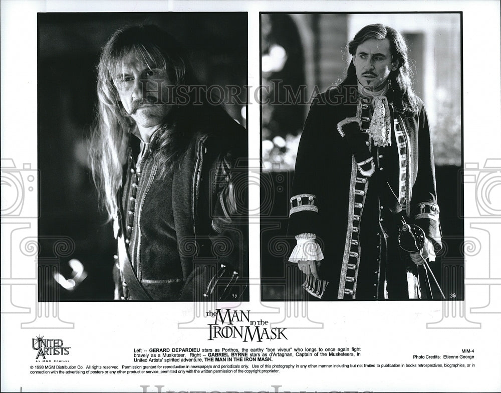 1998 Press Photo Gerard Depardieu in &quot;The Man in the Iron Mask&quot;- Historic Images