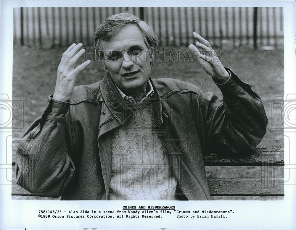 1989 Press Photo Alan Alda in &quot;Crimes and Misdemeanors&quot;- Historic Images