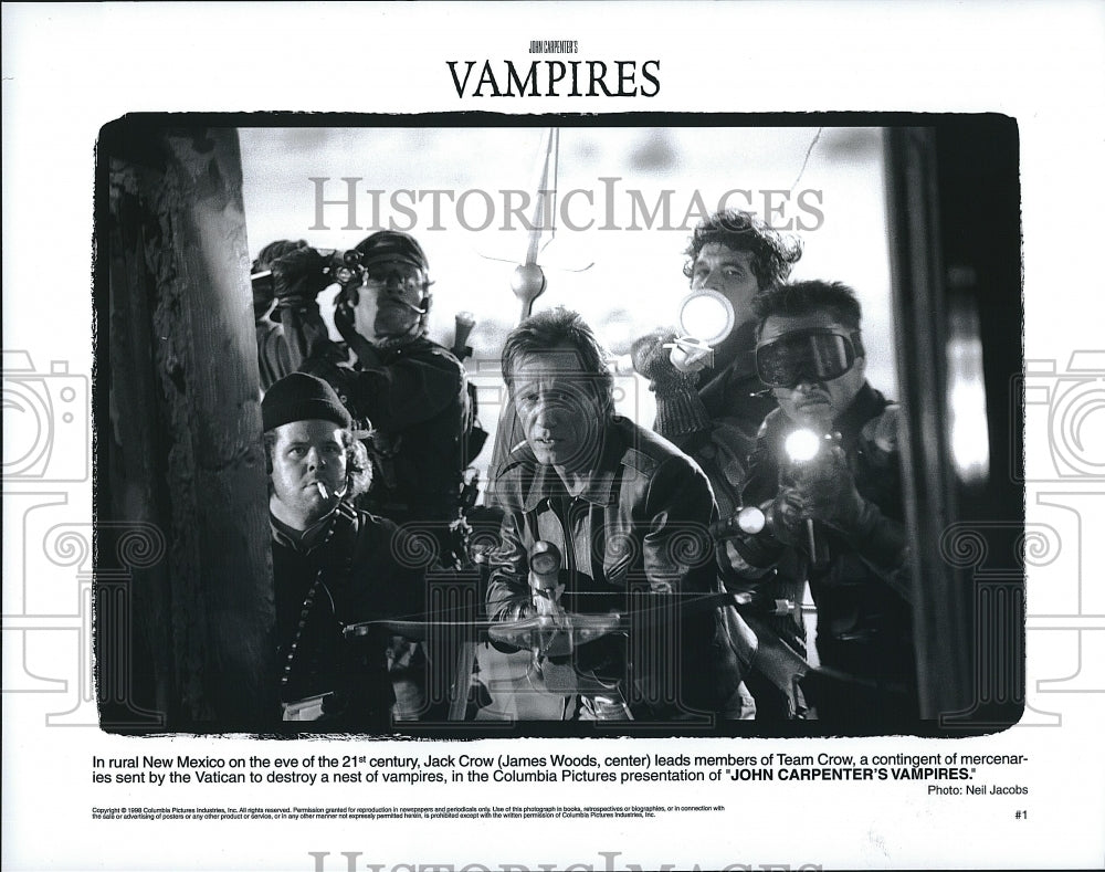 1998 Press Photo James Woods in &quot;John Carpenter&#39;s Vampires&quot;- Historic Images