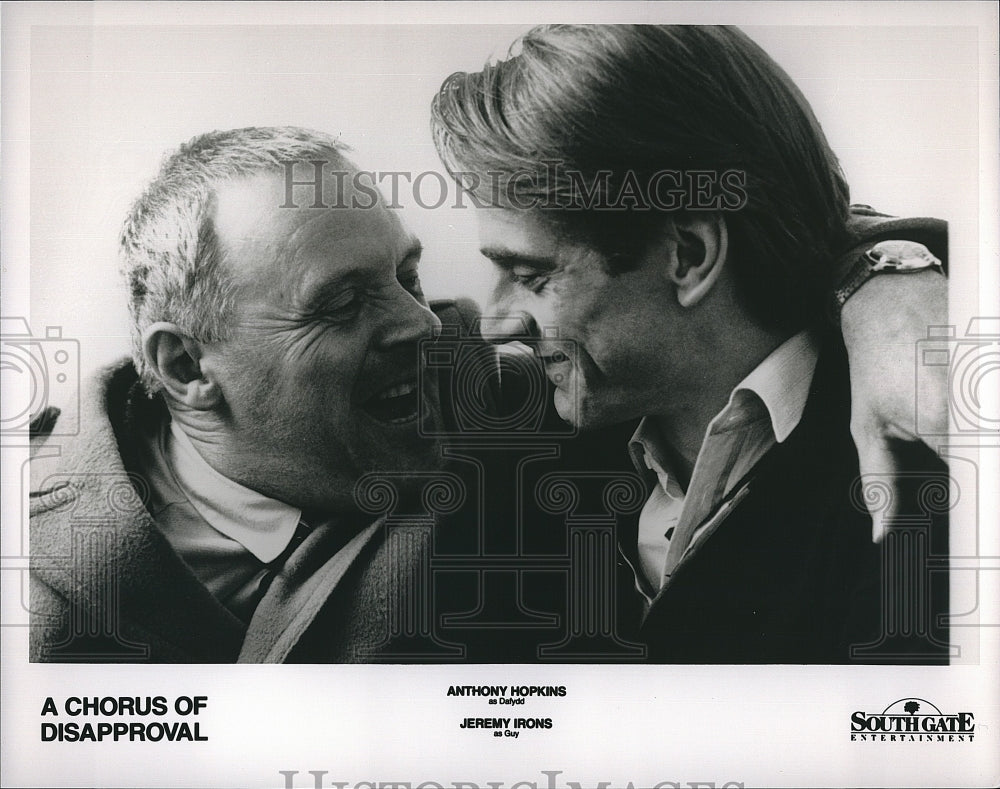 Press Photo Actor Anthony Hopkins &amp; Jeremy Irons In &quot;Chorus Of Disapproval&quot; - Historic Images