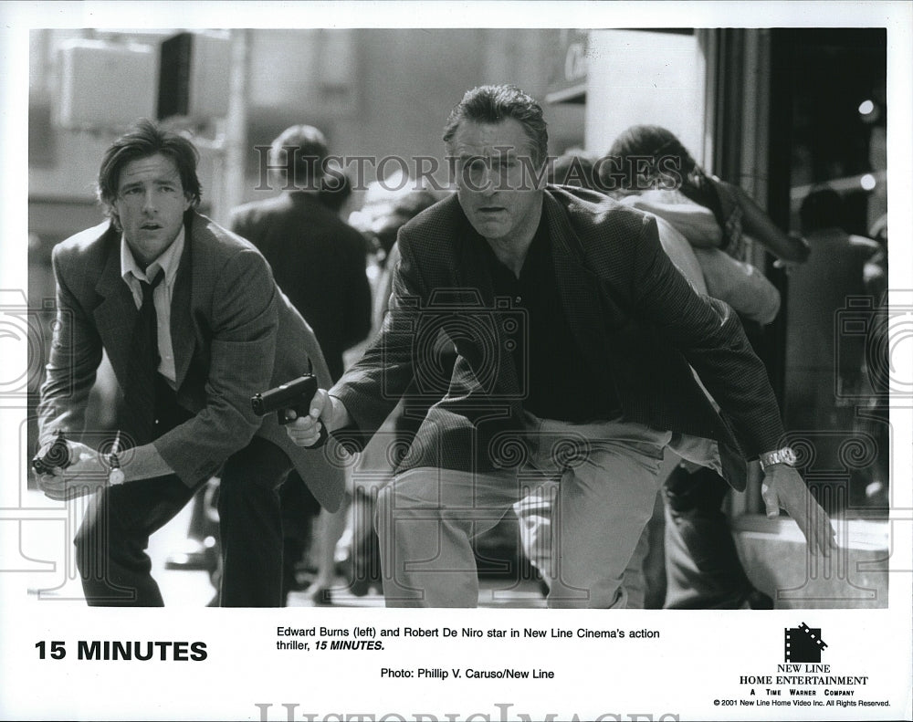 2001 Press Photo Edward Burns and Robert De Niro in &quot;15 Minutes&quot;. - Historic Images