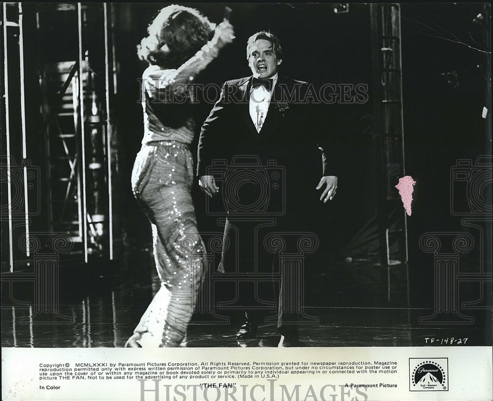 1981 Press Photo Lauren Bacall &amp; Michael Biehn star in &quot;The Fan&quot;- Historic Images