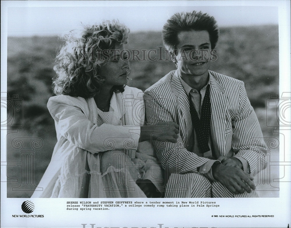 1985 Press Photo Sheree Wilson &amp; Stephen Geoffreys star in &quot;Fraternity Vacation&quot;- Historic Images