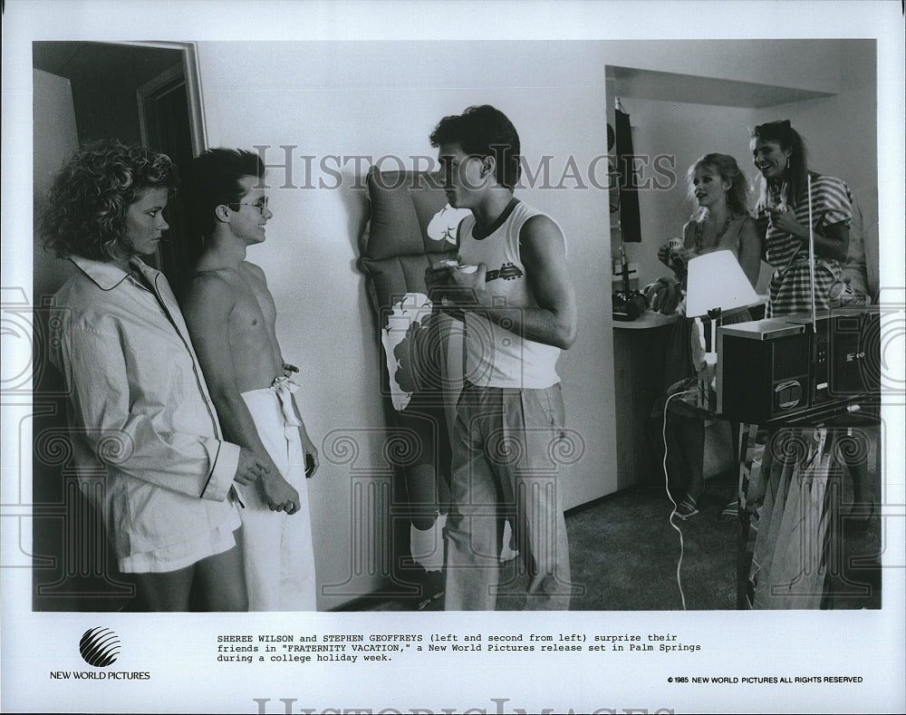 1985 Press Photo Sheree Wilson &amp; Stephen Geoffreys star in &quot;Fraternity Vacation&quot;- Historic Images