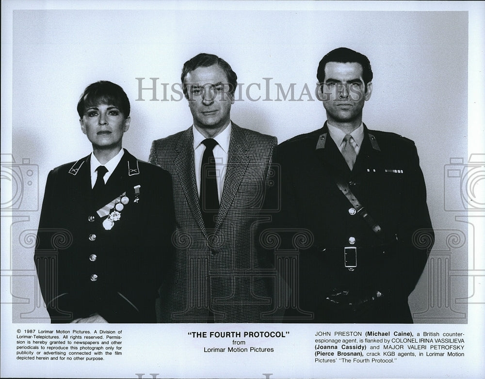 1987 Press Photo Michael Caine, J. Cassidy, Pierce Brosnan &quot;The Fourth Protocol&quot;- Historic Images