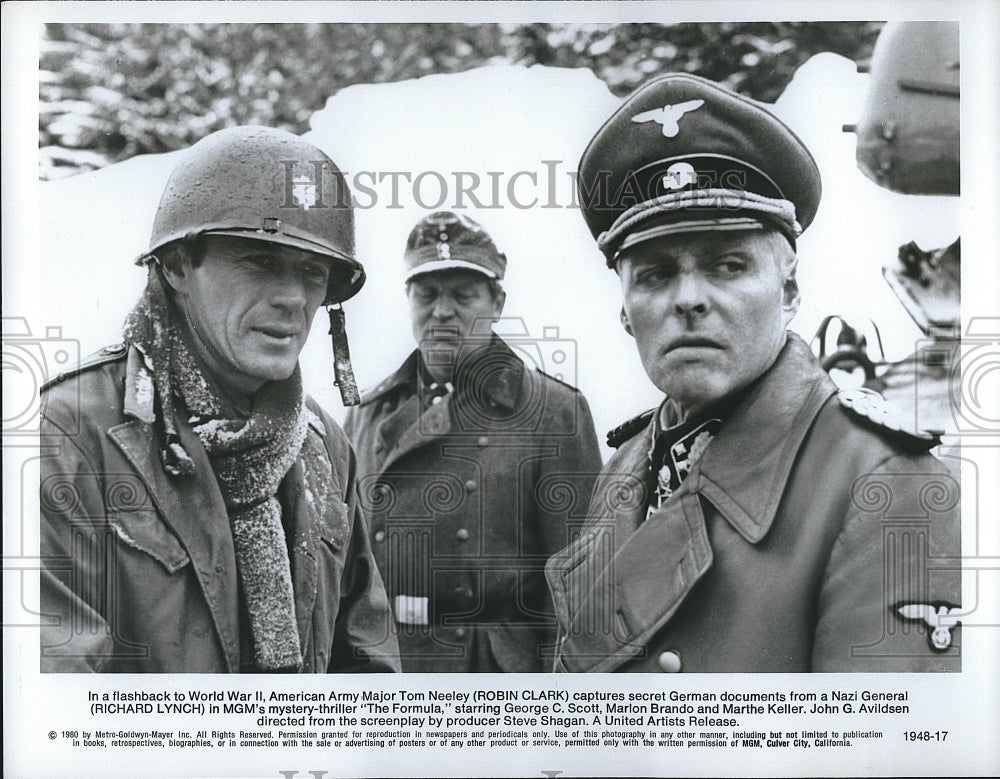 1980 Press Photo Actor Robin Clark &amp; Richard Lynch In &quot;The Formula&quot;- Historic Images