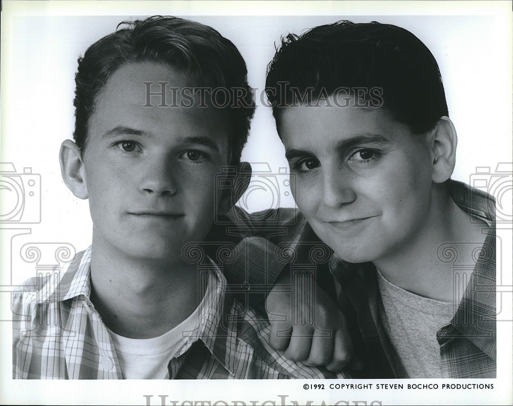 1992 Press Photo  &quot;Doogie Howser M.D.&quot; Neil Patrick Harris,Max Casella- Historic Images