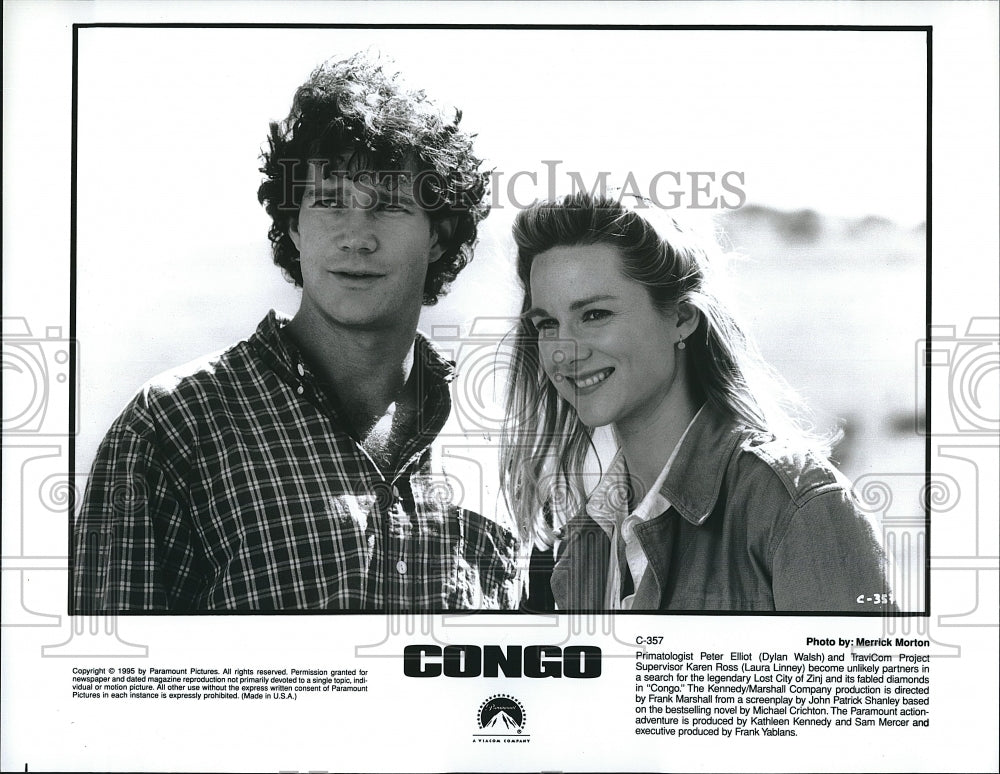 1995 Press Photo Dylan Walsh and Laura Linney in the film &quot;Congo&quot;- Historic Images