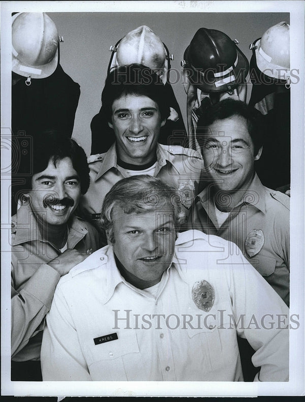 1982 Press Photo Brian Dennehy Danny Mora George Deloy Todd Susman ...