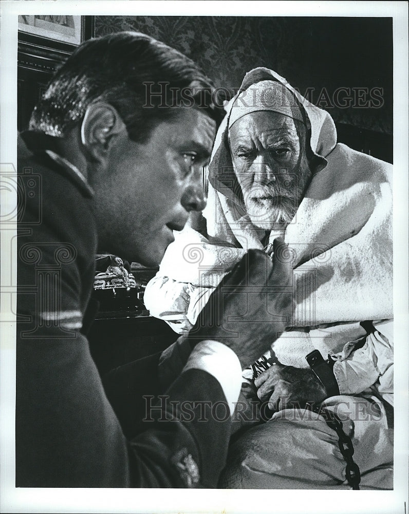 Press Photo Lion of the Desert Anthony Quinn Oliver Reed- Historic Images