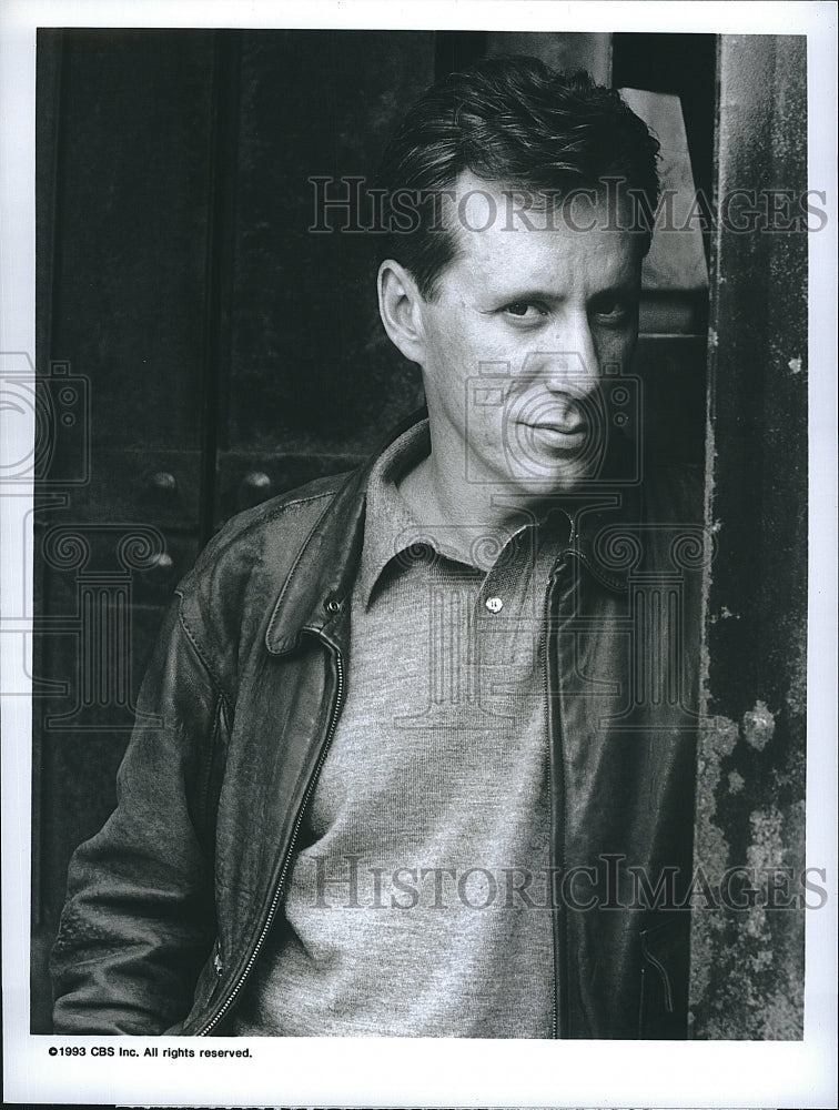 1993 Press Photo Actor James Woods in Jane&#39;s House- Historic Images