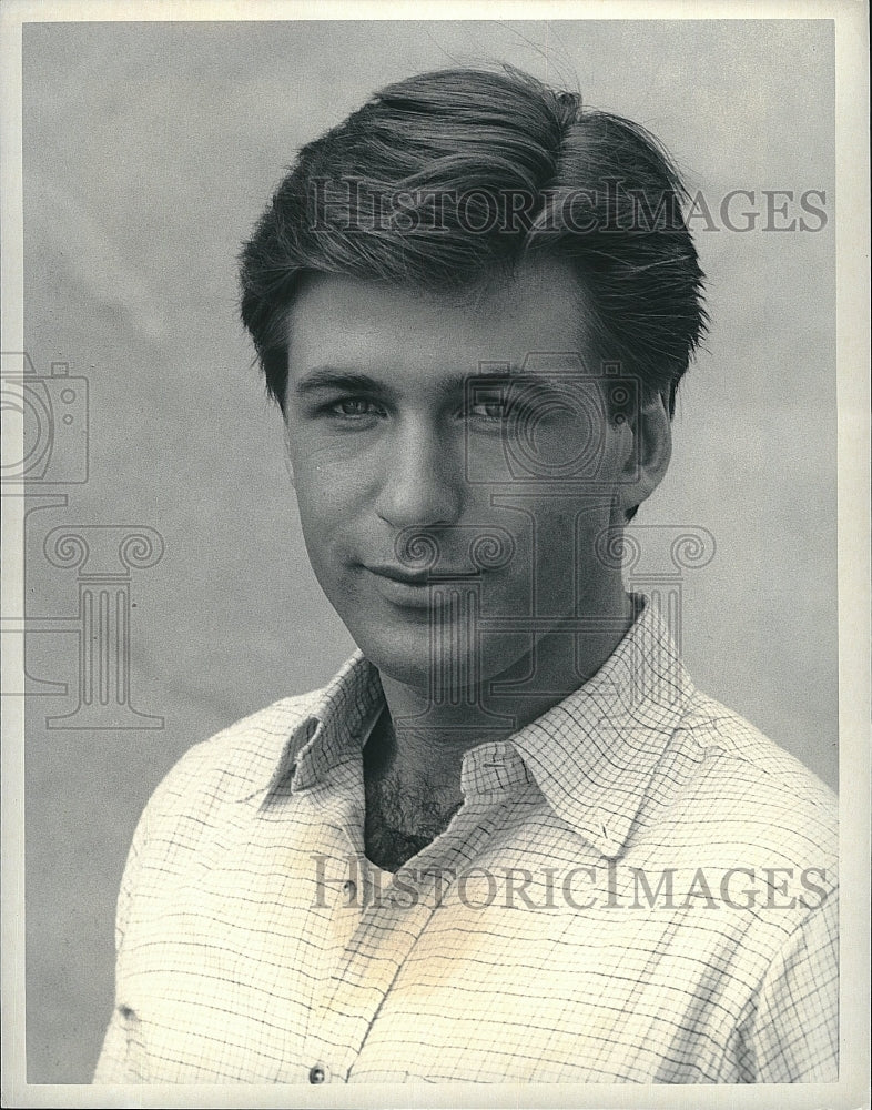 1984 Press Photo Alec Baldwin American Actor Knots Landing Television Drama TV- Historic Images