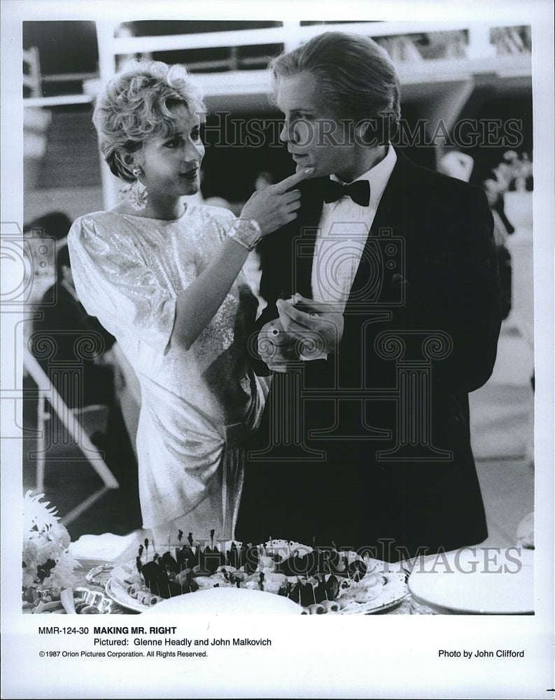 1987 Press Photo Glenne Headly and John Malkovich in &quot;Making Mr. Right&quot;- Historic Images