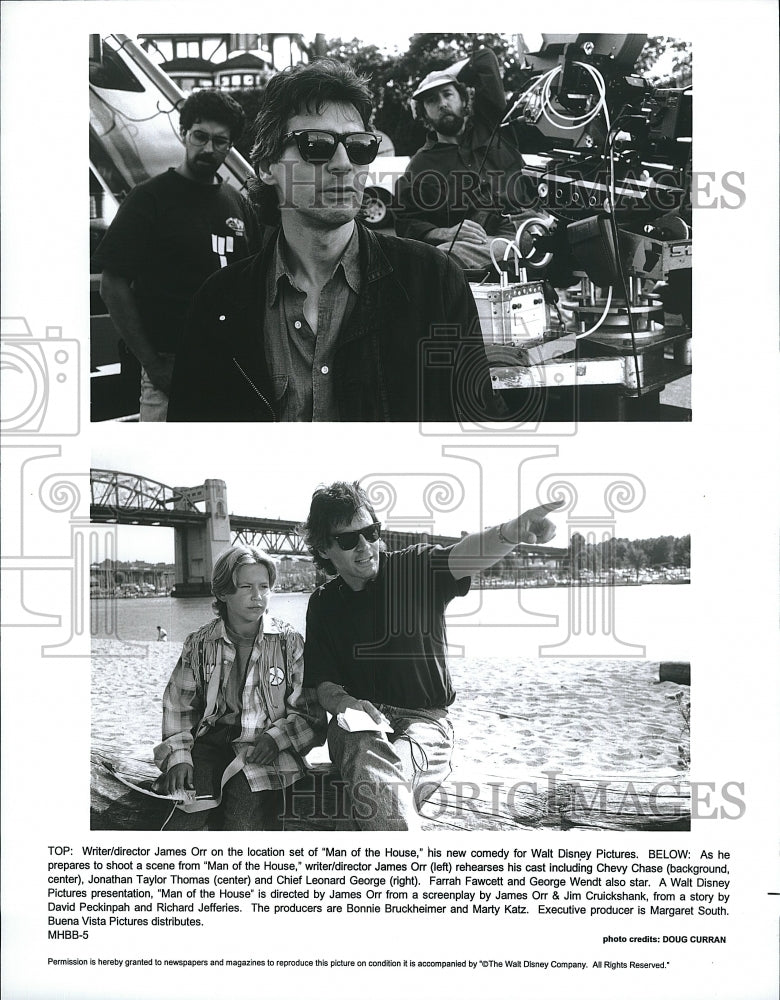 1995 Press Photo Director James Orr of &quot;Man of the House&quot; Jonathon Taylor Thomas- Historic Images