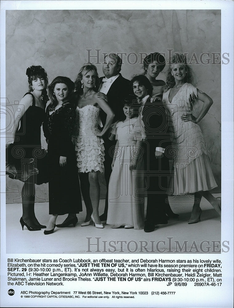 1989 Press Photo Actor Bill Kirchenbauer &amp; Deborah Harmon &quot;Just The Ten Of Us&quot;- Historic Images