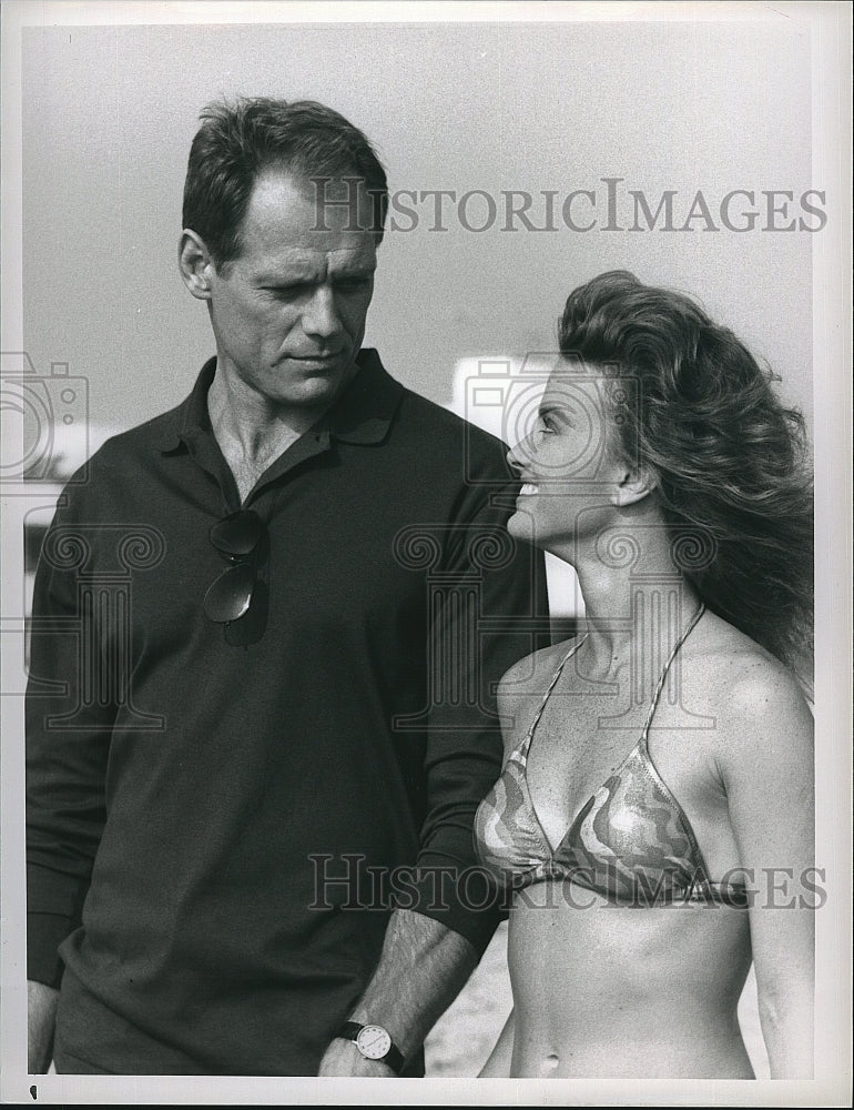 1988 Press Photo Fred Dryer and Kim Morgan Greene in &quot;Hunter&quot;- Historic Images