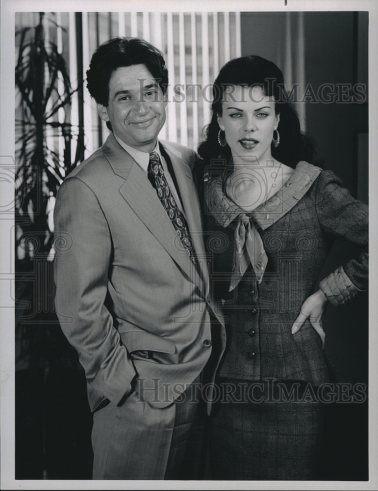 1993 Press Photo Alan Rosenberg, Debi Mazar &quot;L. A. Law&quot;- Historic Images