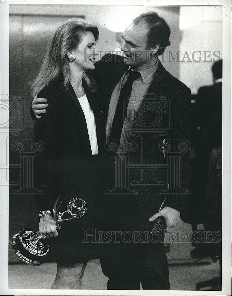 1988 Press Photo Candice Bergen, Joe Regalbuto &quot;Murphy Brown&quot;- Historic Images