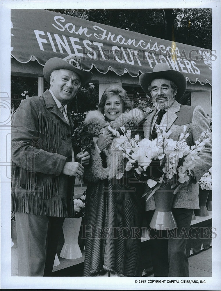 1987 Press Photo Robert Mandan Dinah Shore Stuart Whitman Past Tense TV Series- Historic Images